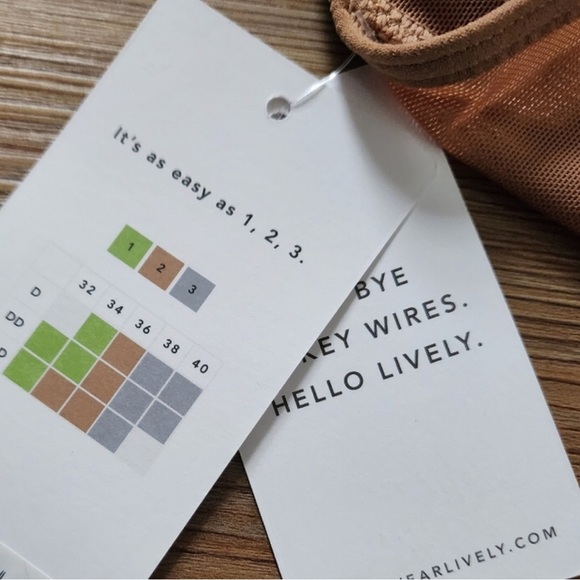 Lively Bra Animal Print Bralette Comfort Bra NWT - Picture 9 of 9